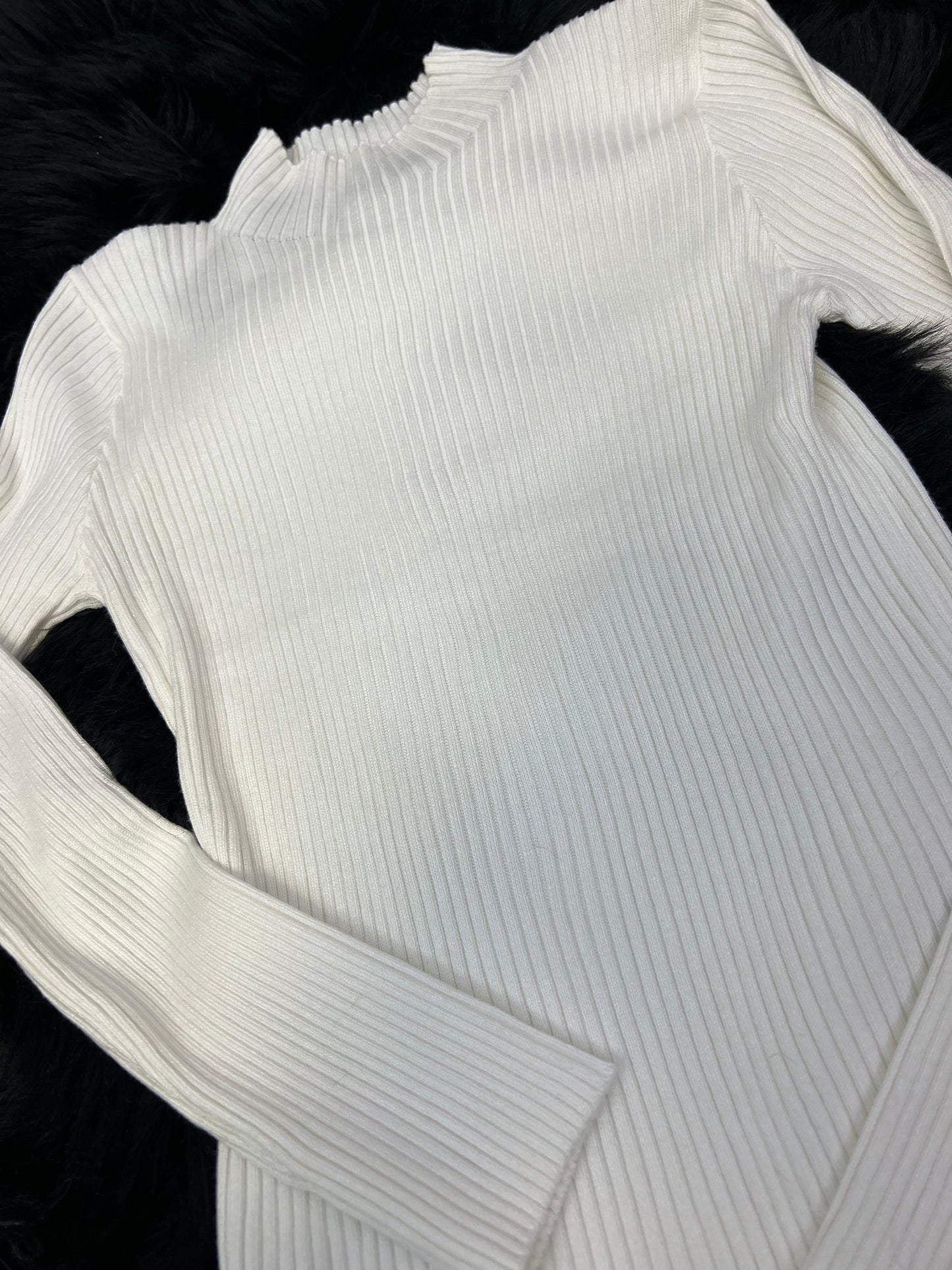 White Ribbed Mid Neck Long Sleeve